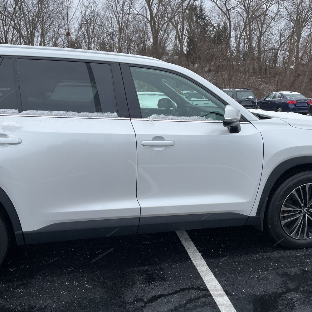 2024 Toyota Grand Highlander Platinum Hybrid Max