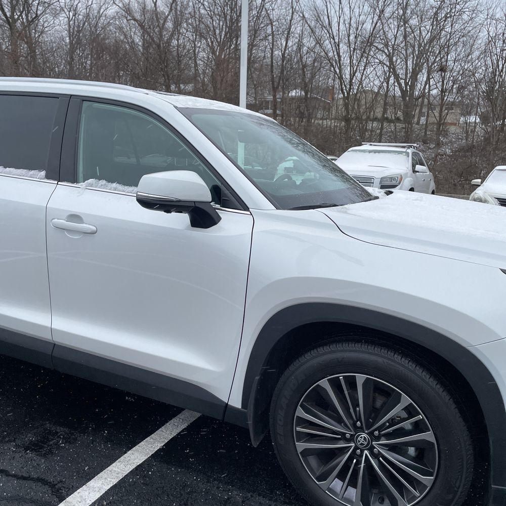 2024 Toyota Grand Highlander Platinum Hybrid Max
