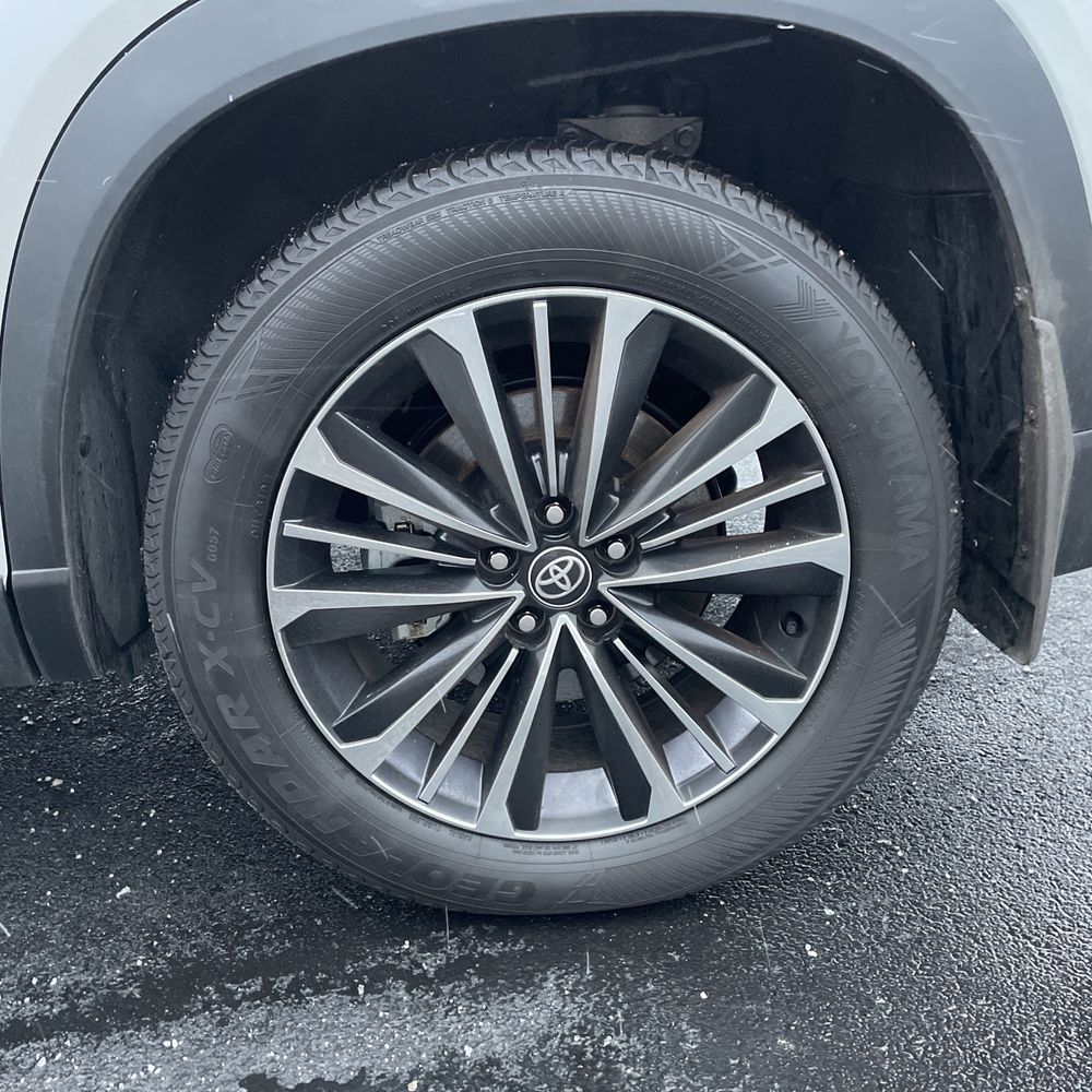 2024 Toyota Grand Highlander Platinum Hybrid Max