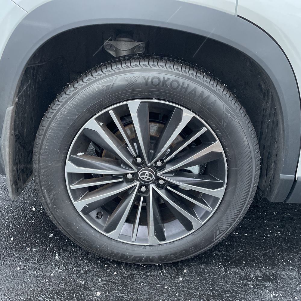 2024 Toyota Grand Highlander Platinum Hybrid Max