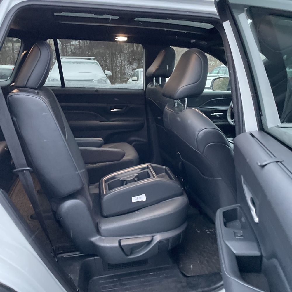 2024 Toyota Grand Highlander Platinum Hybrid Max