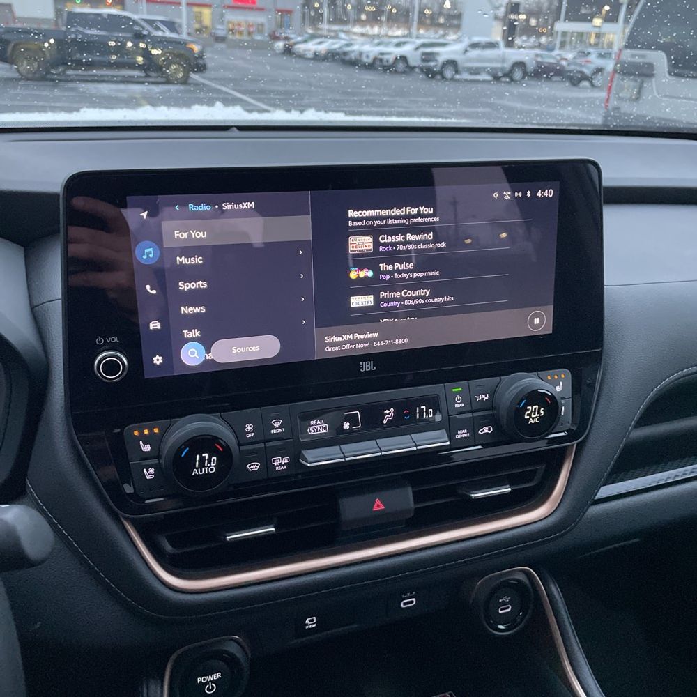2024 Toyota Grand Highlander Platinum Hybrid Max