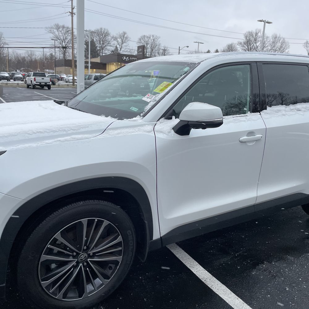 2024 Toyota Grand Highlander Platinum Hybrid Max