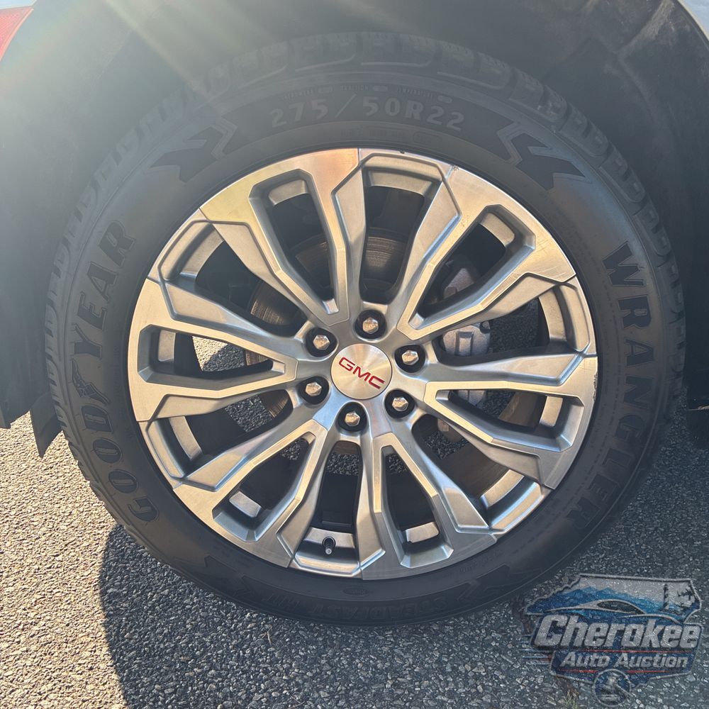 2023 GMC Yukon Denali