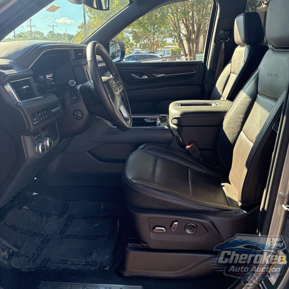2023 GMC Yukon Denali