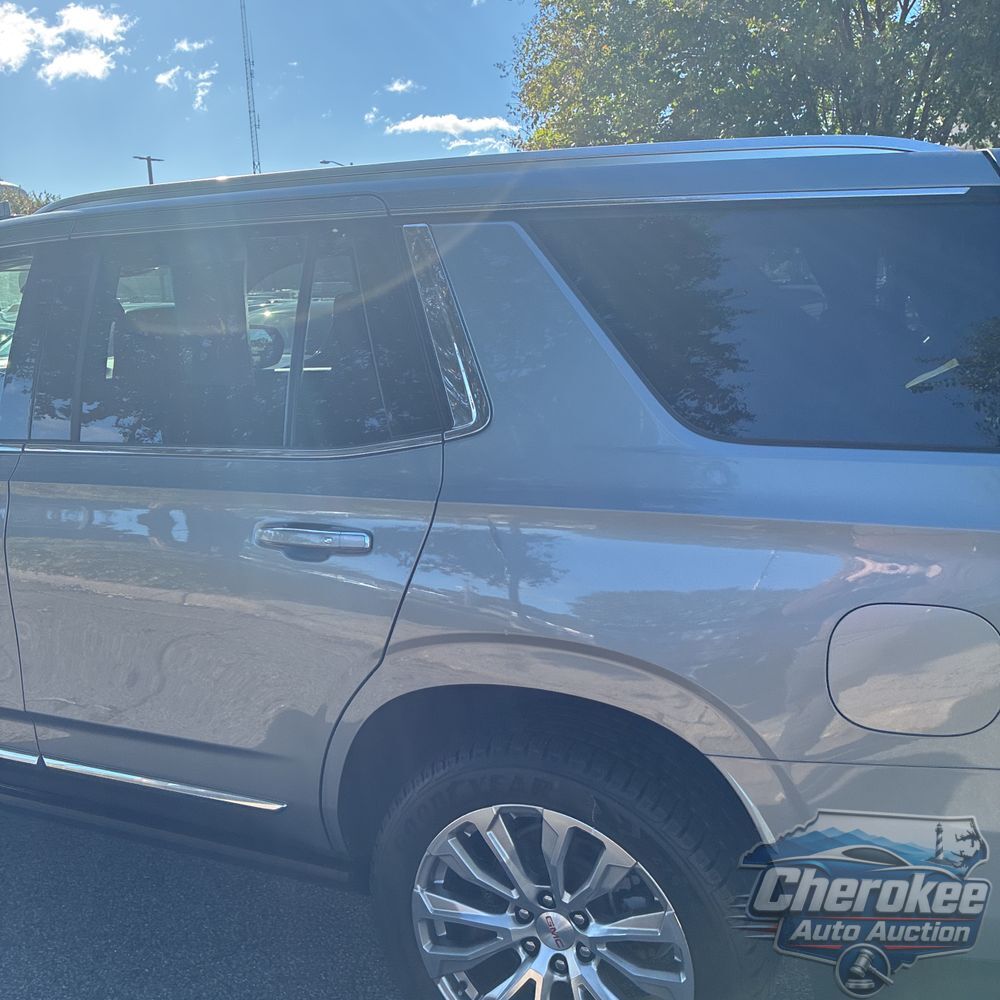 2023 GMC Yukon Denali