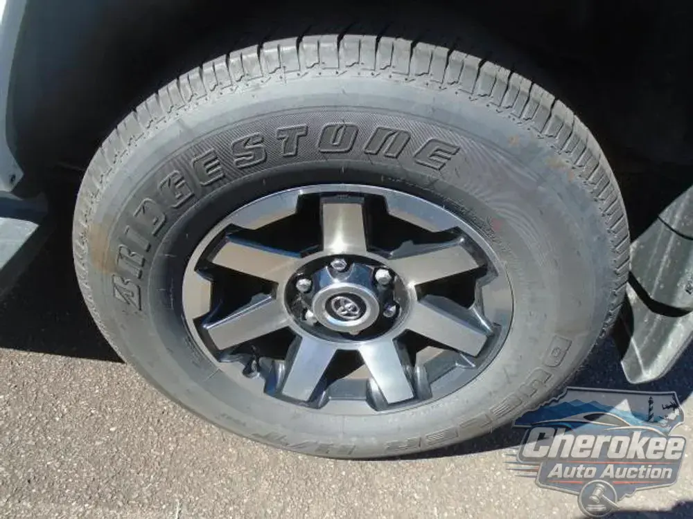 2024 Toyota 4Runner TRD Off Road