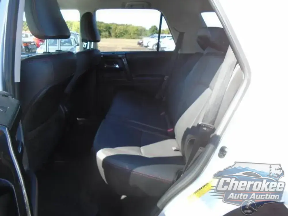 2024 Toyota 4Runner TRD Off Road