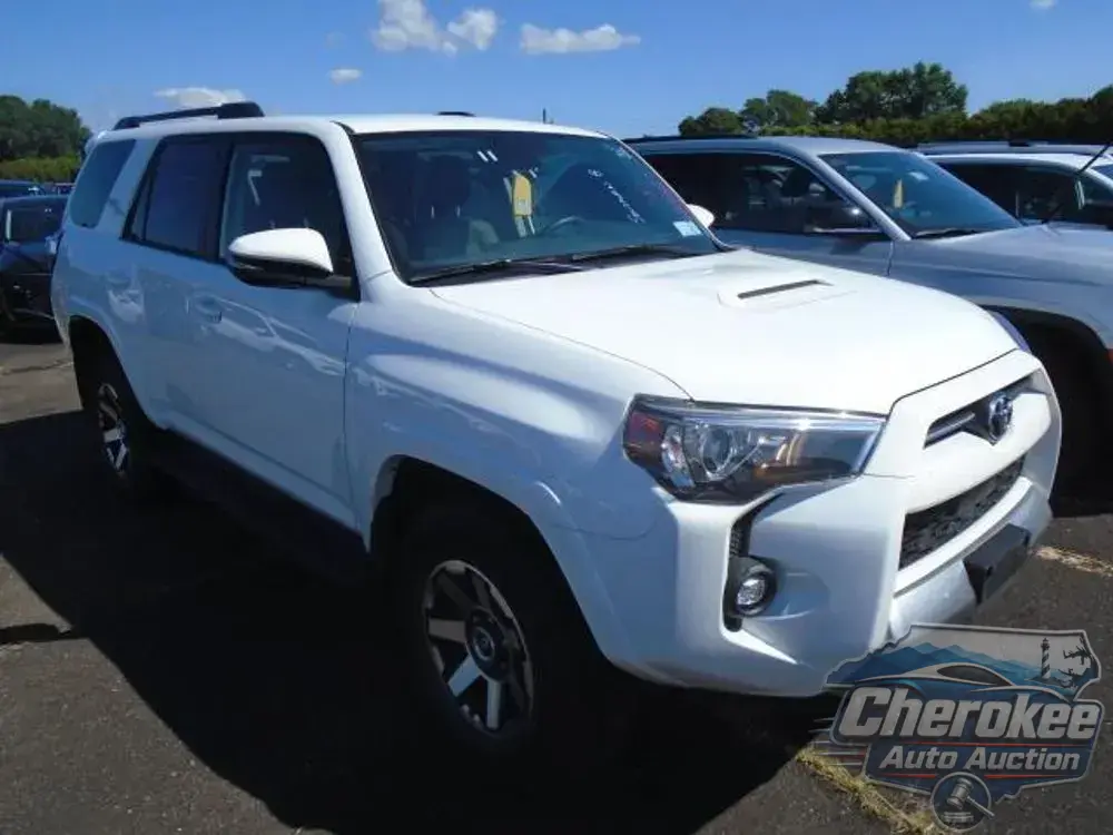 2024 Toyota 4Runner TRD Off Road