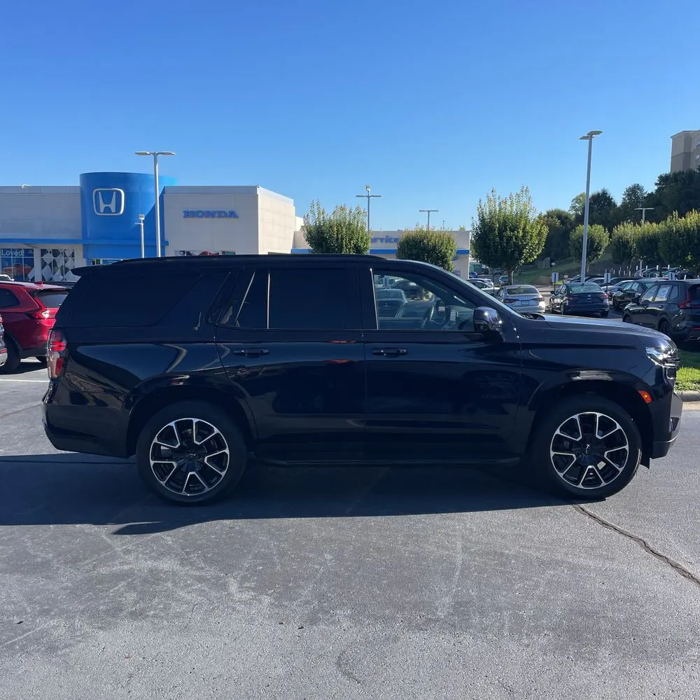 2024 Chevrolet Tahoe RST