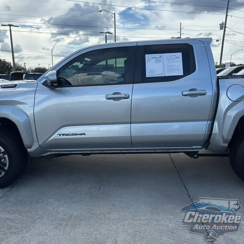 2025 Toyota Tacoma TRD Sport HV