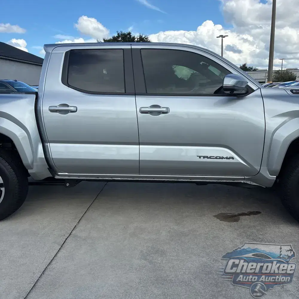 2025 Toyota Tacoma TRD Sport HV