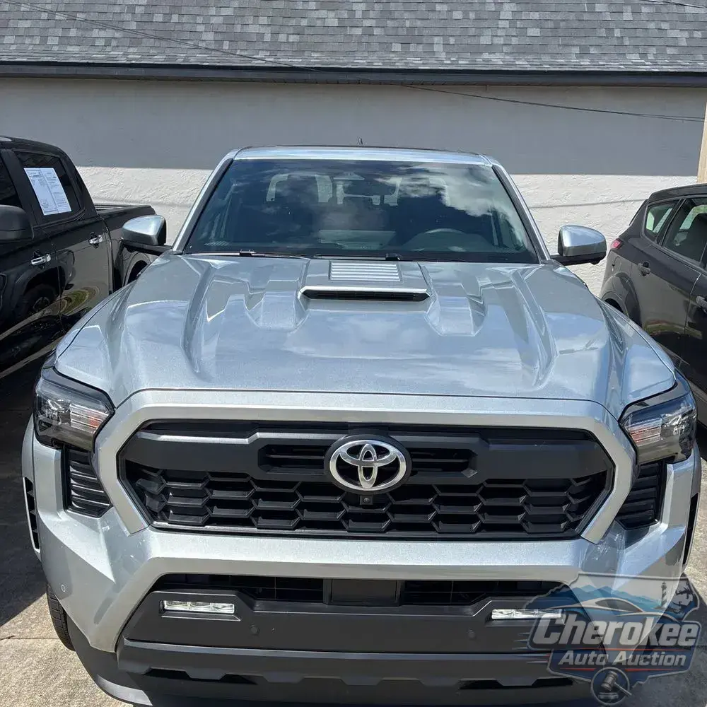 2025 Toyota Tacoma TRD Sport HV
