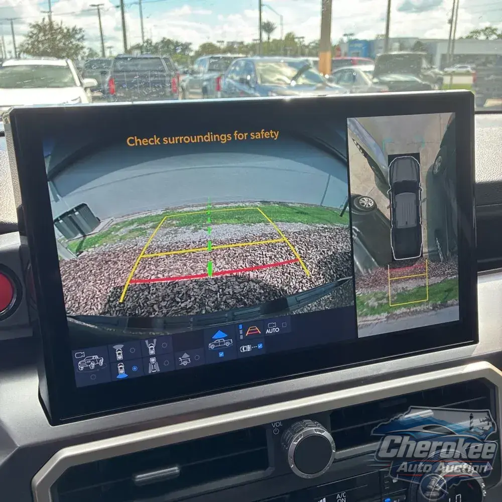 2025 Toyota Tacoma TRD Sport HV