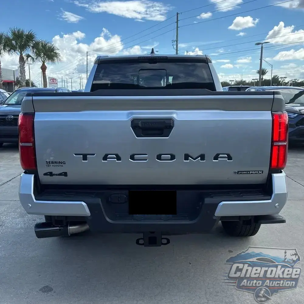 2025 Toyota Tacoma TRD Sport HV