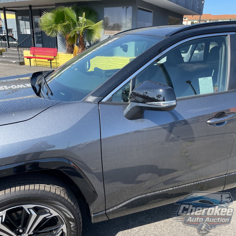 2025 Toyota RAV4 Plug-in Hybrid XSE