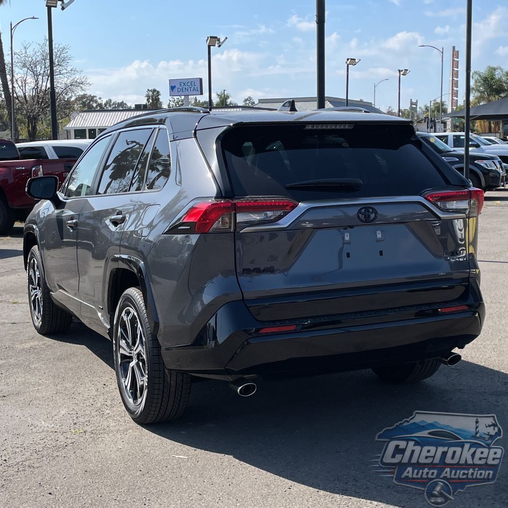 2025 Toyota RAV4 Plug-in Hybrid XSE