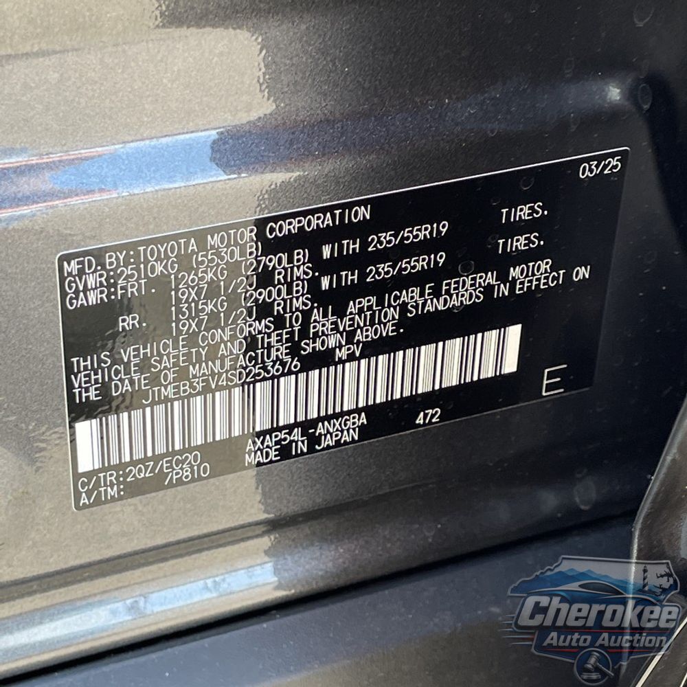 2025 Toyota RAV4 Plug-in Hybrid XSE
