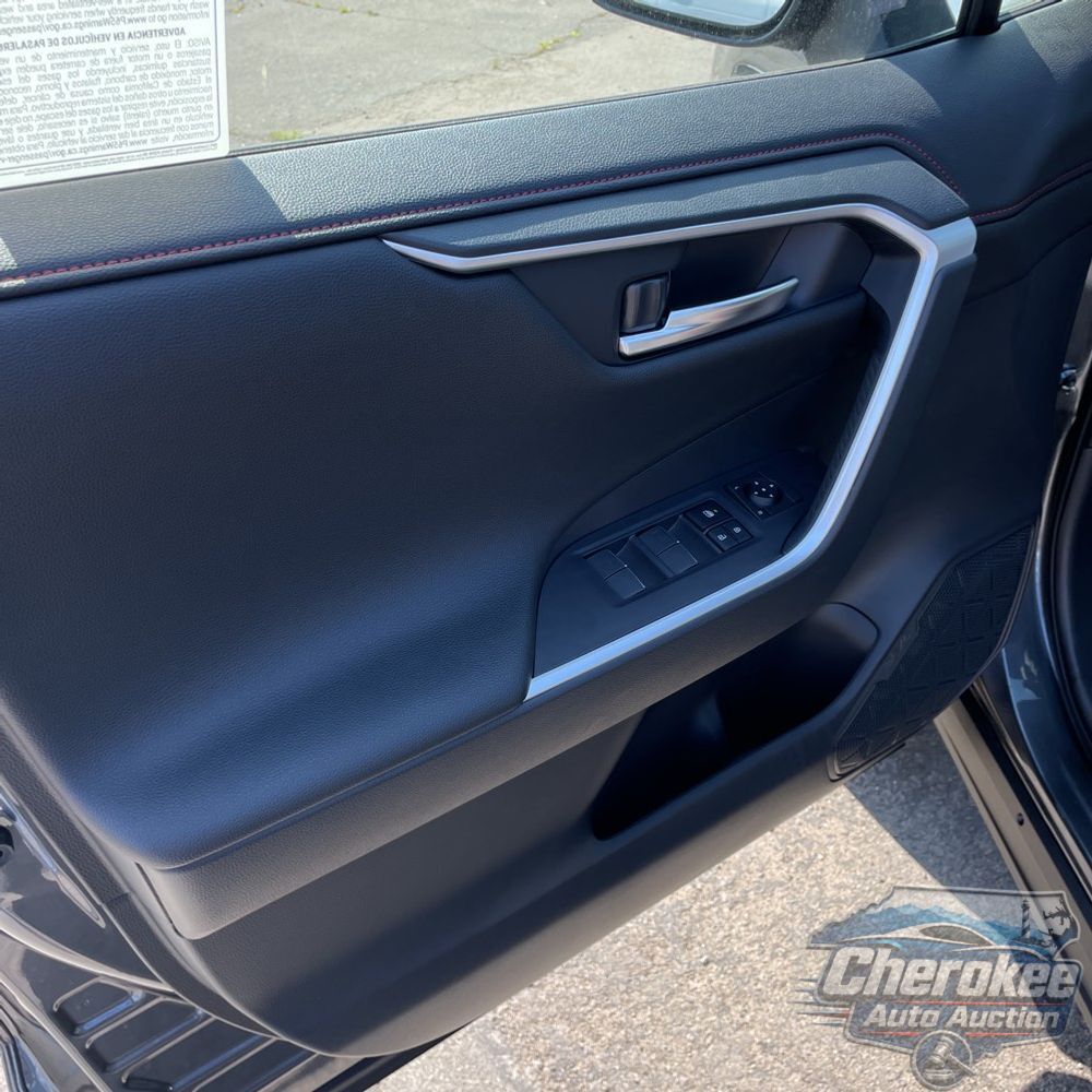 2025 Toyota RAV4 Plug-in Hybrid XSE