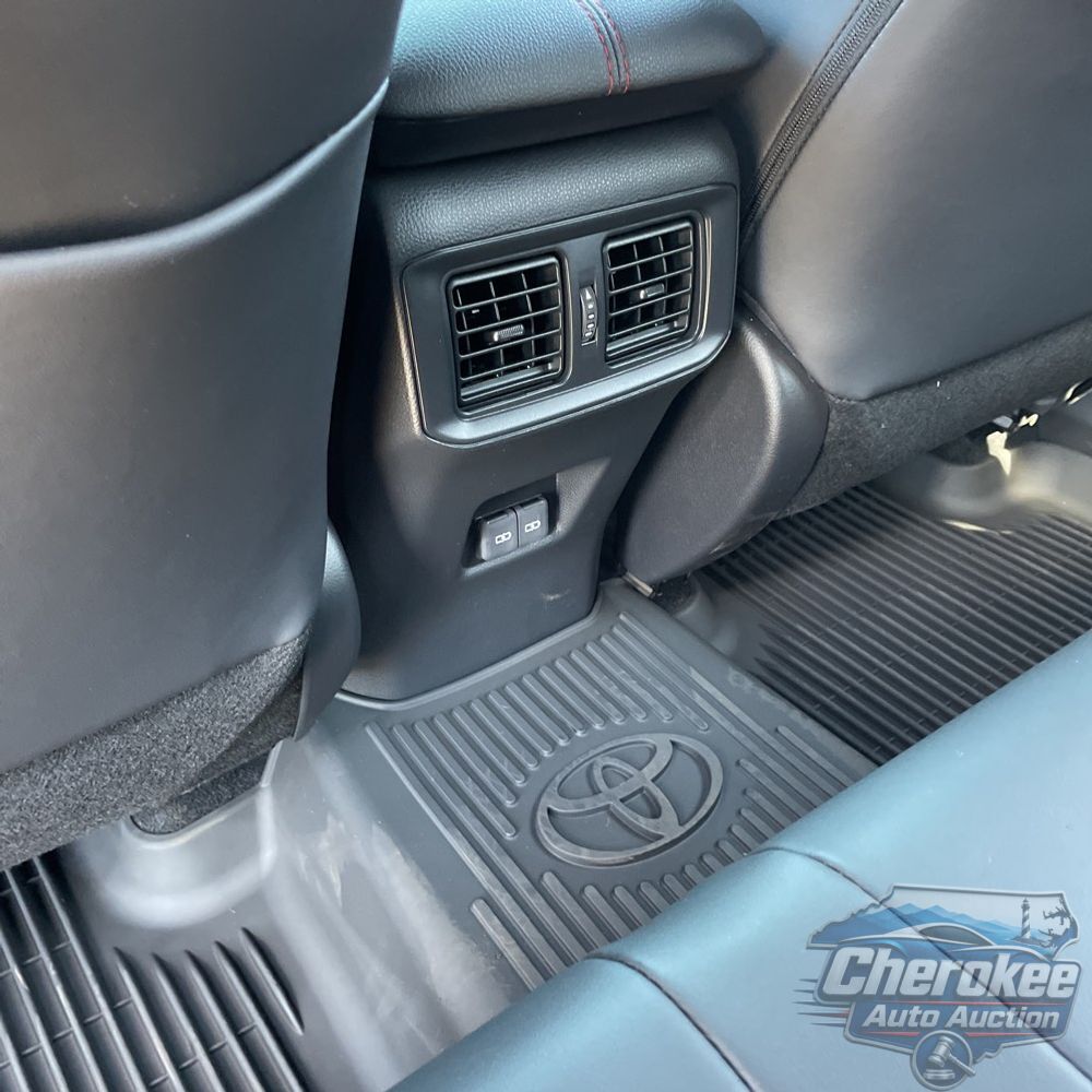 2025 Toyota RAV4 Plug-in Hybrid XSE
