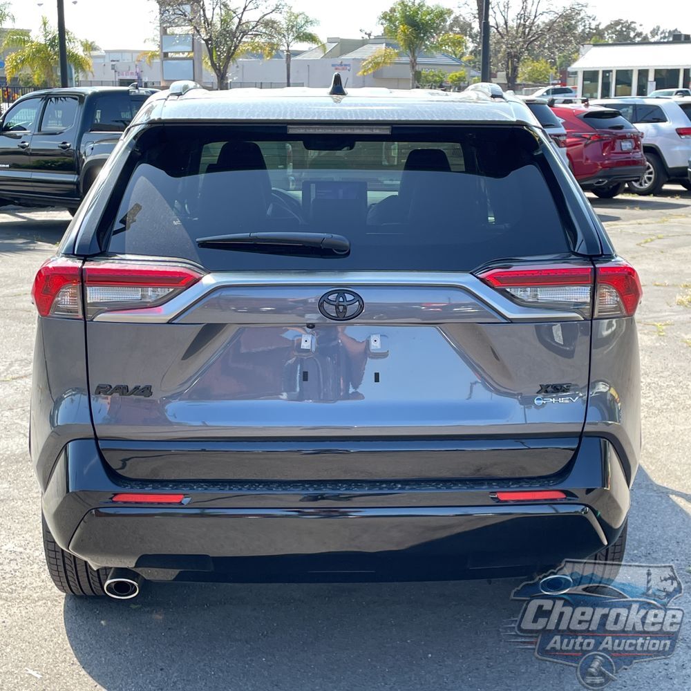 2025 Toyota RAV4 Plug-in Hybrid XSE