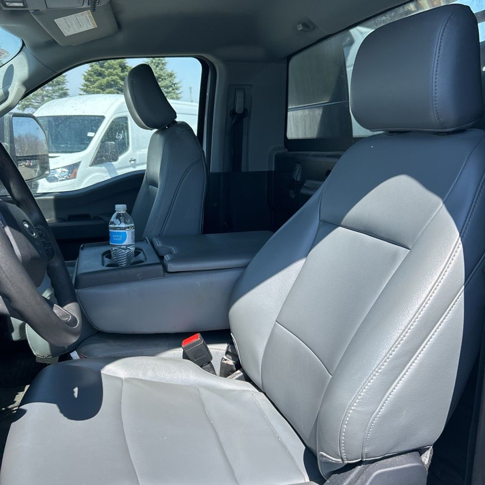 2023 Ford F-450 Chassis XL