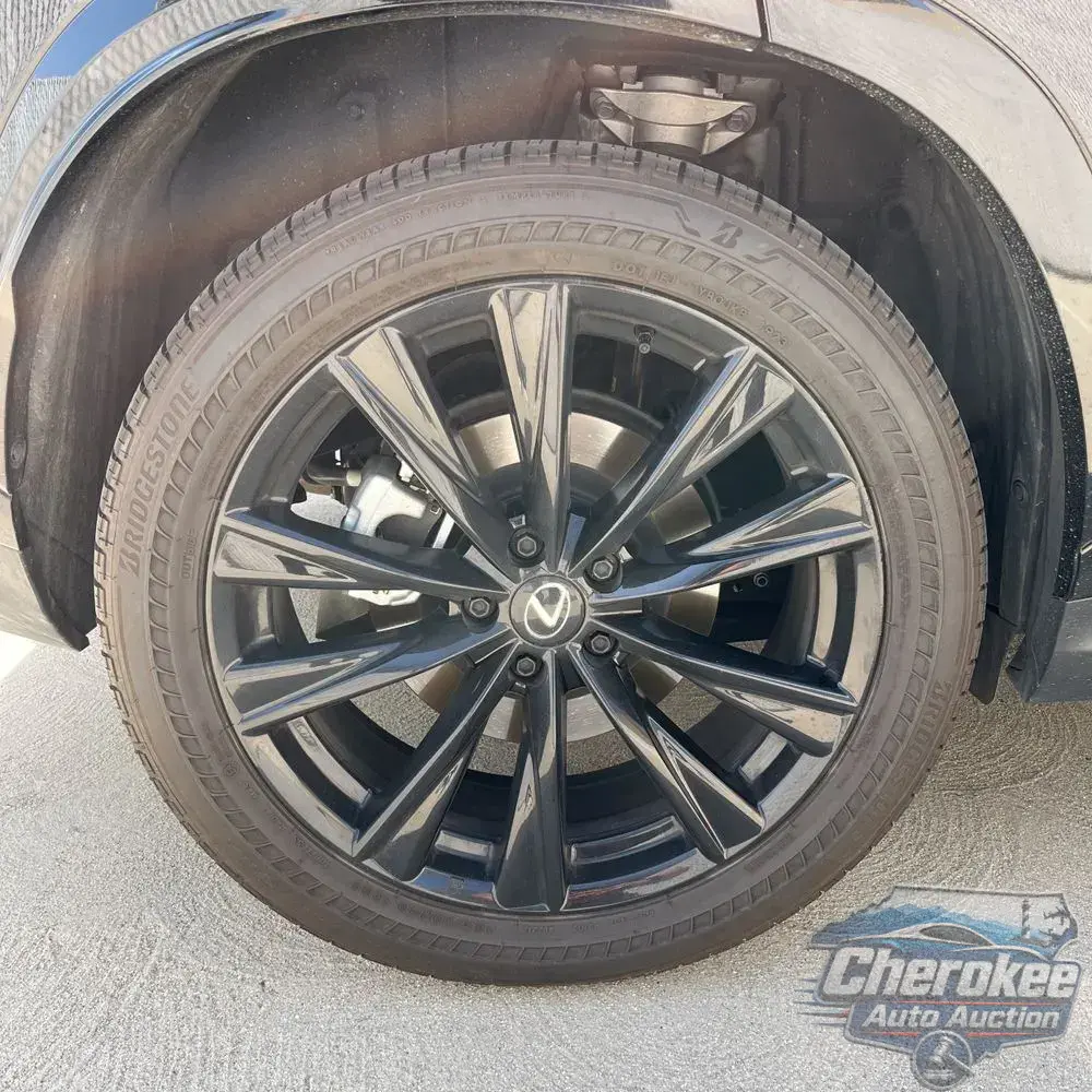 2024 Lexus NX 450h+ F SPORT Handling