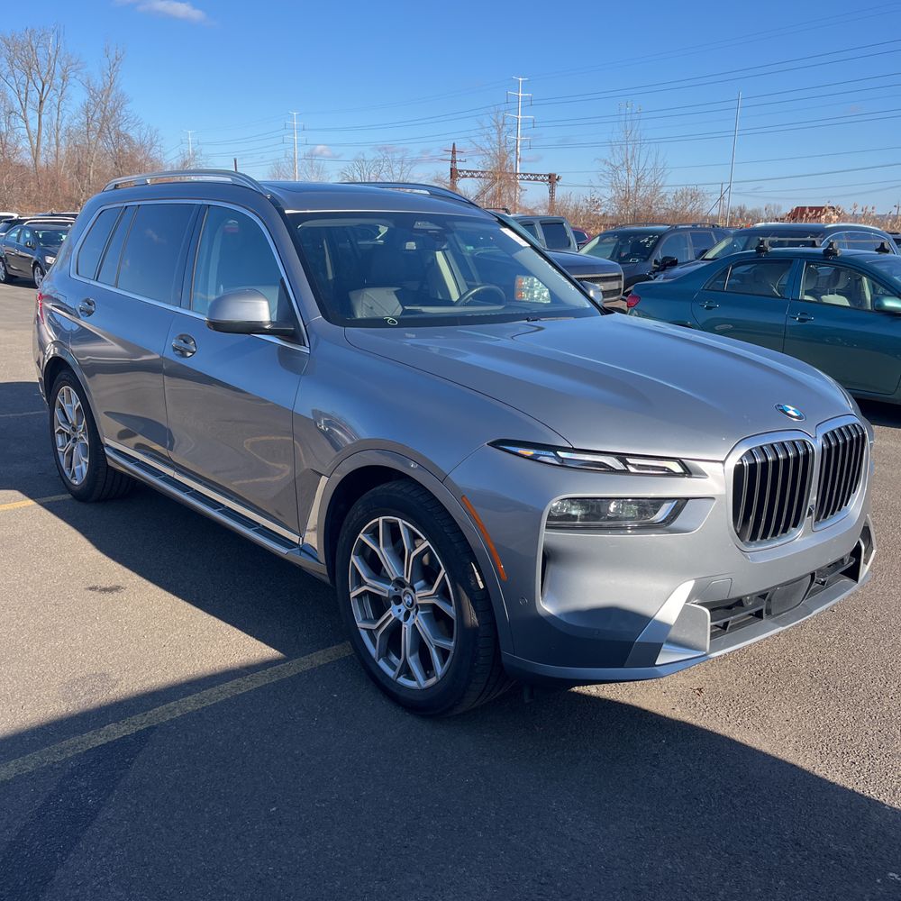 2024 BMW X7 XDrive40i