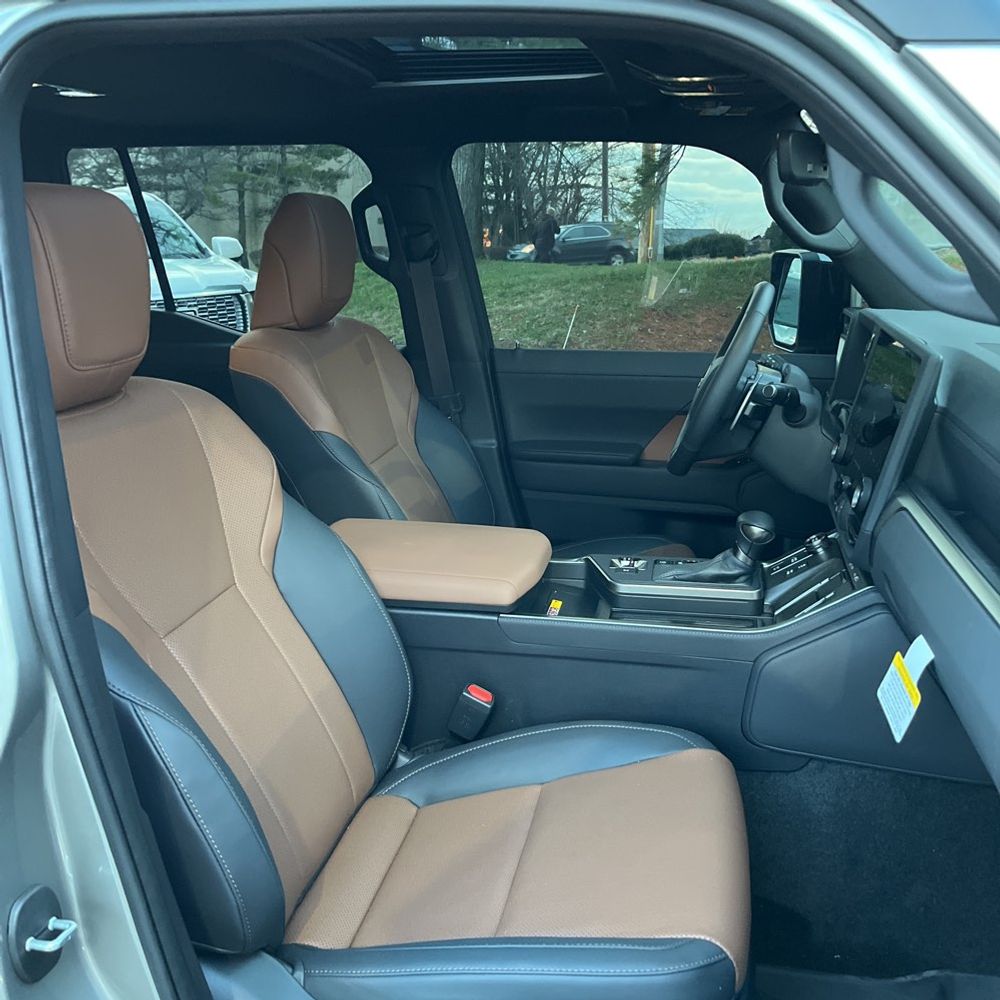 2024 Lexus GX 550 Premium