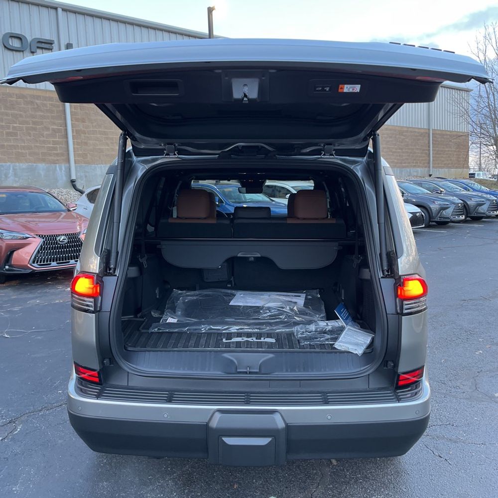 2024 Lexus GX 550 Premium