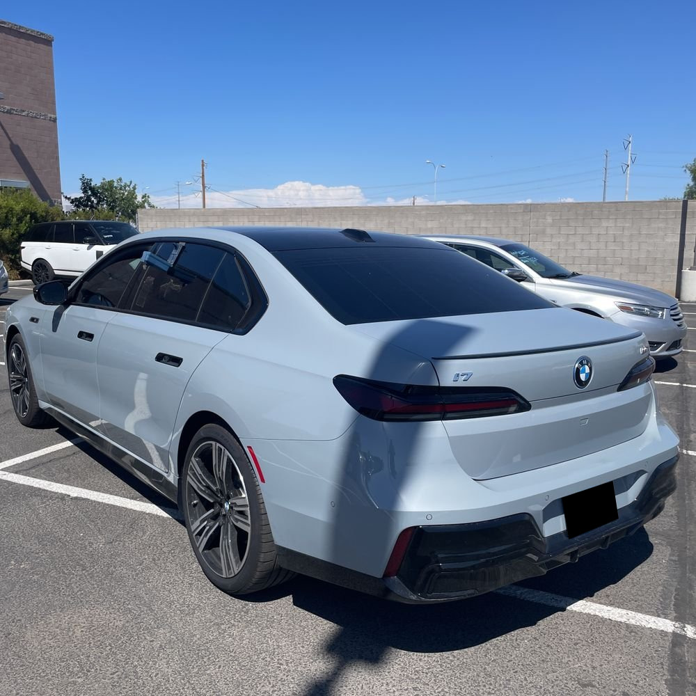 2024 BMW i7 M70