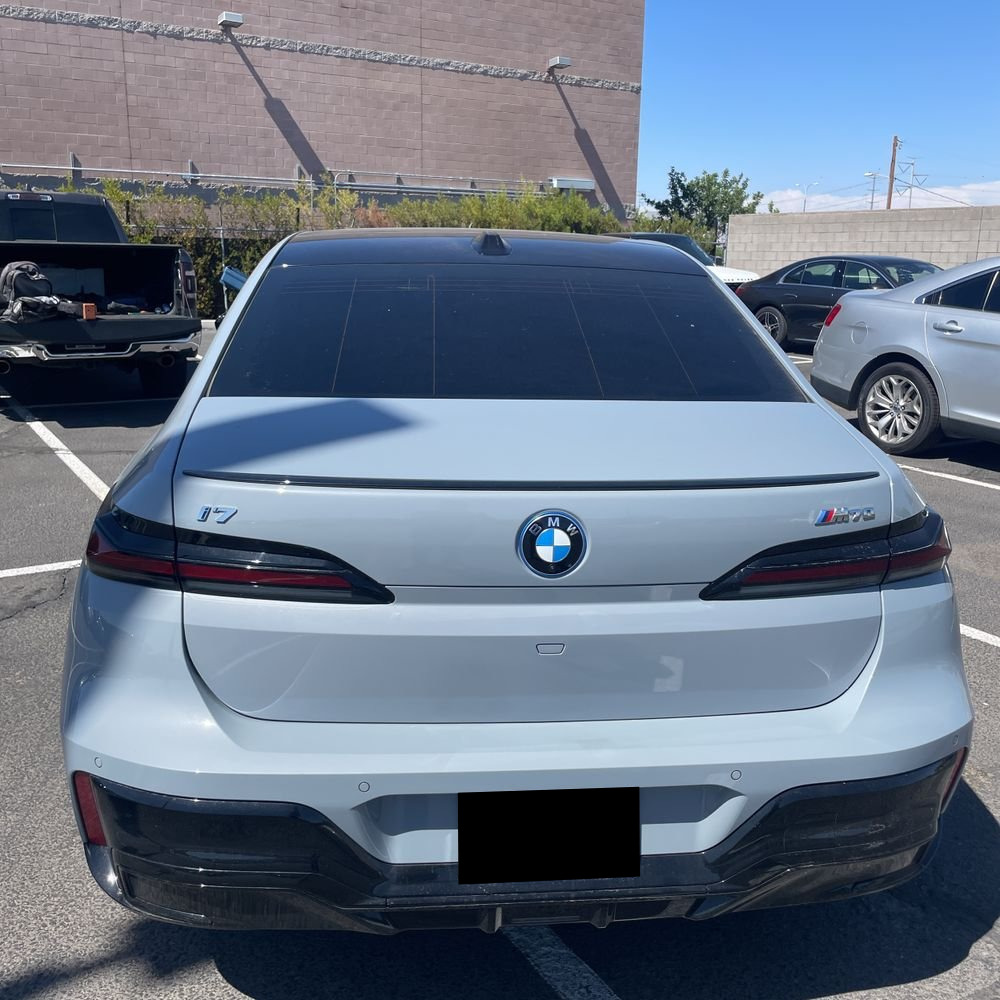 2024 BMW i7 M70