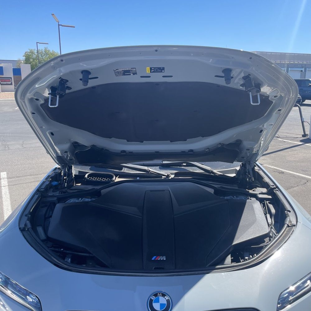 2024 BMW i7 M70