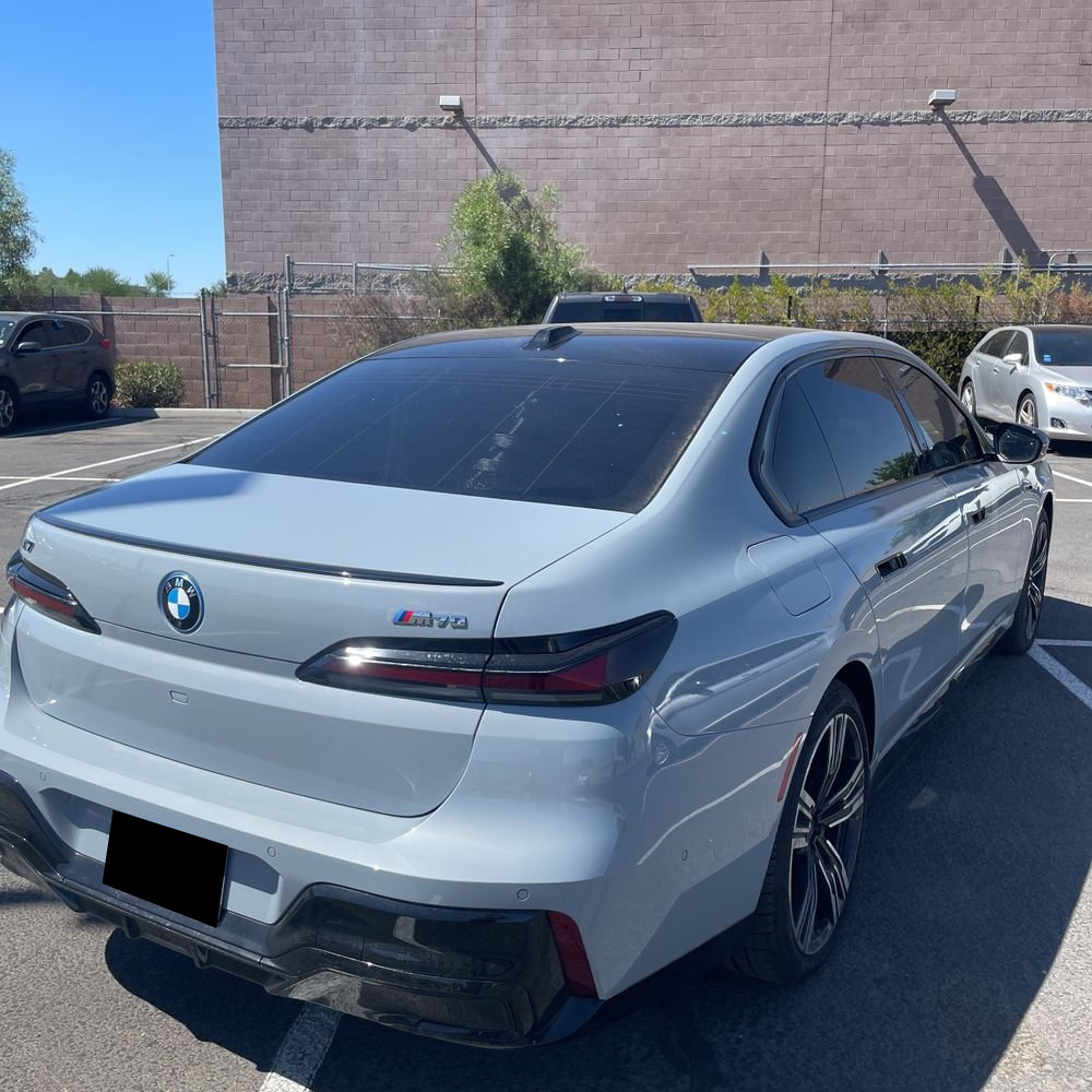 2024 BMW i7 M70