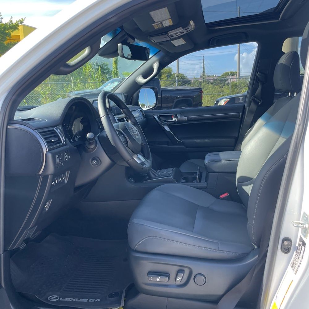 2022 Lexus GX 460 Base
