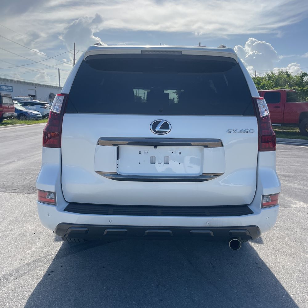2022 Lexus GX 460 Base