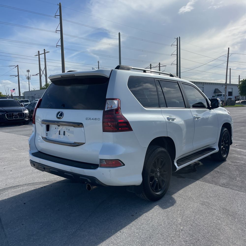 2022 Lexus GX 460 Base