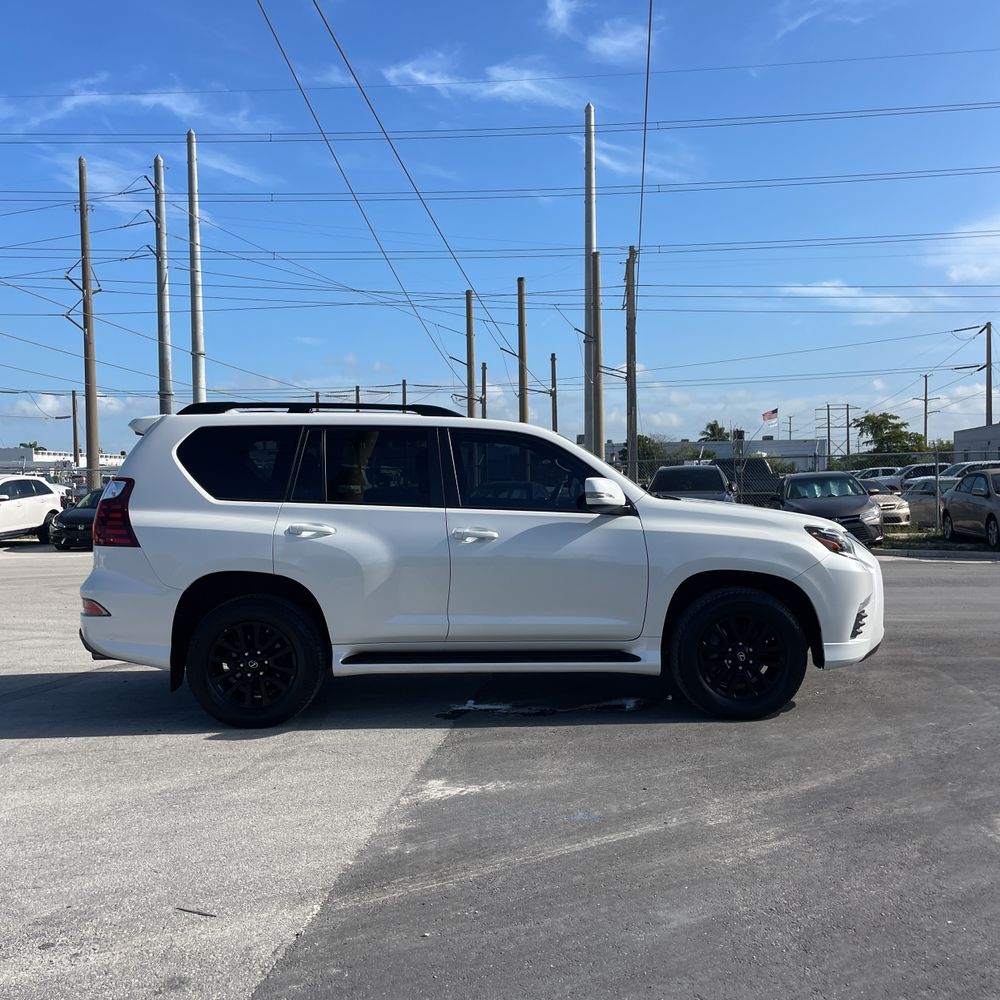 2022 Lexus GX 460 Base