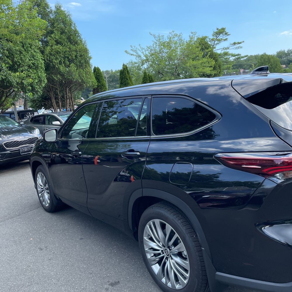 2025 Toyota Highlander Platinum