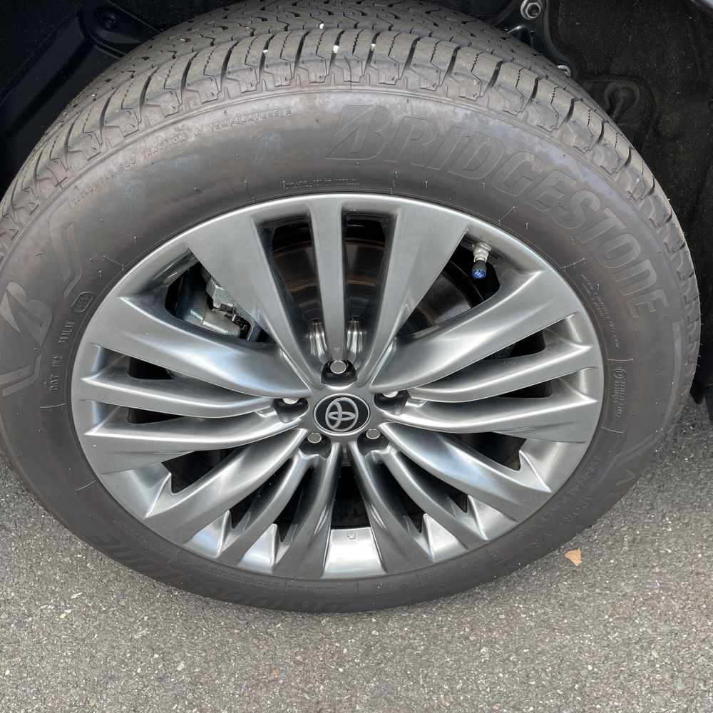 2025 Toyota Highlander Platinum