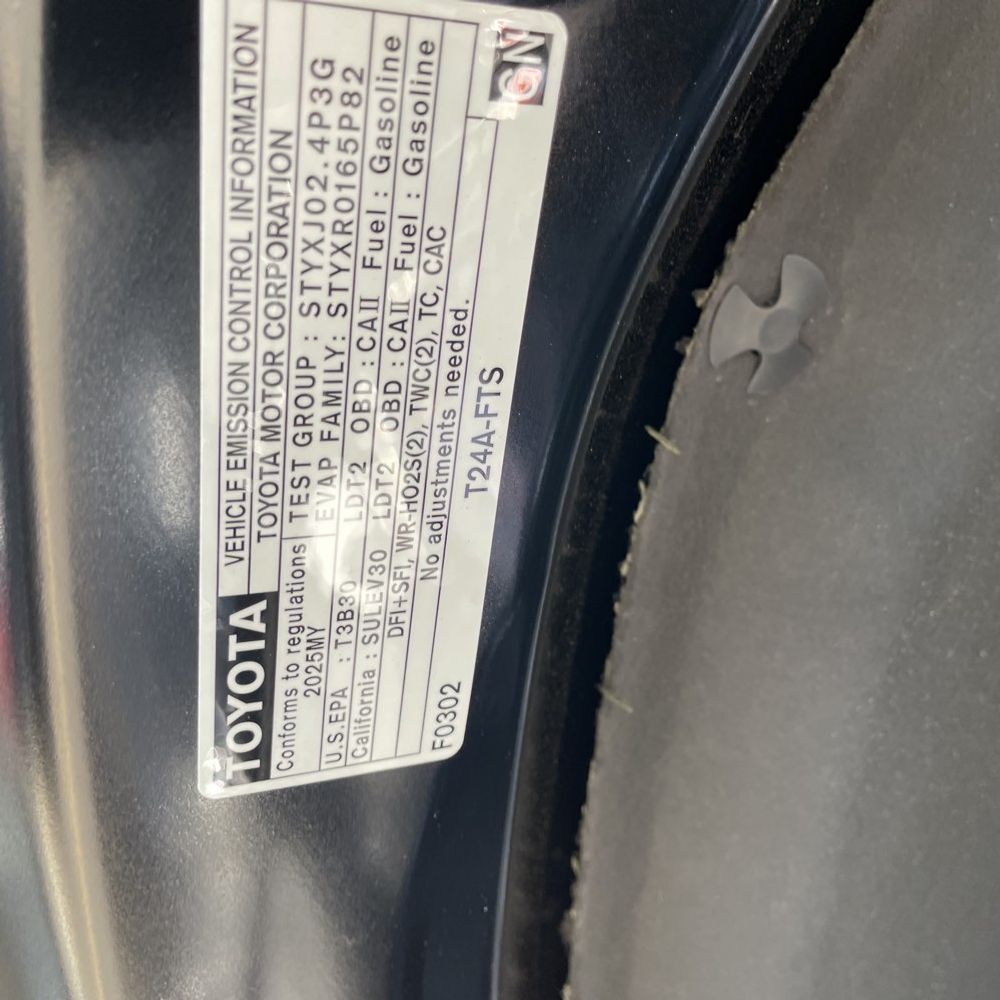 2025 Toyota Highlander Platinum