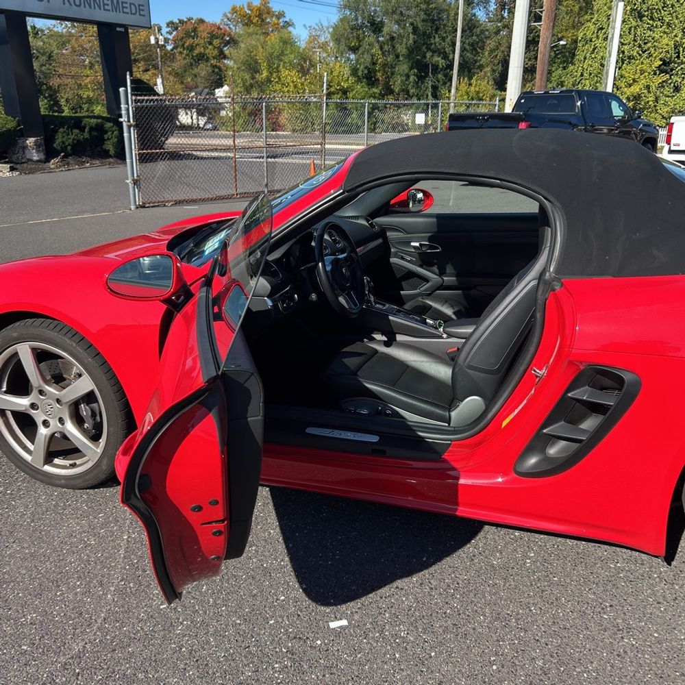 2023 Porsche 718 Boxster Base