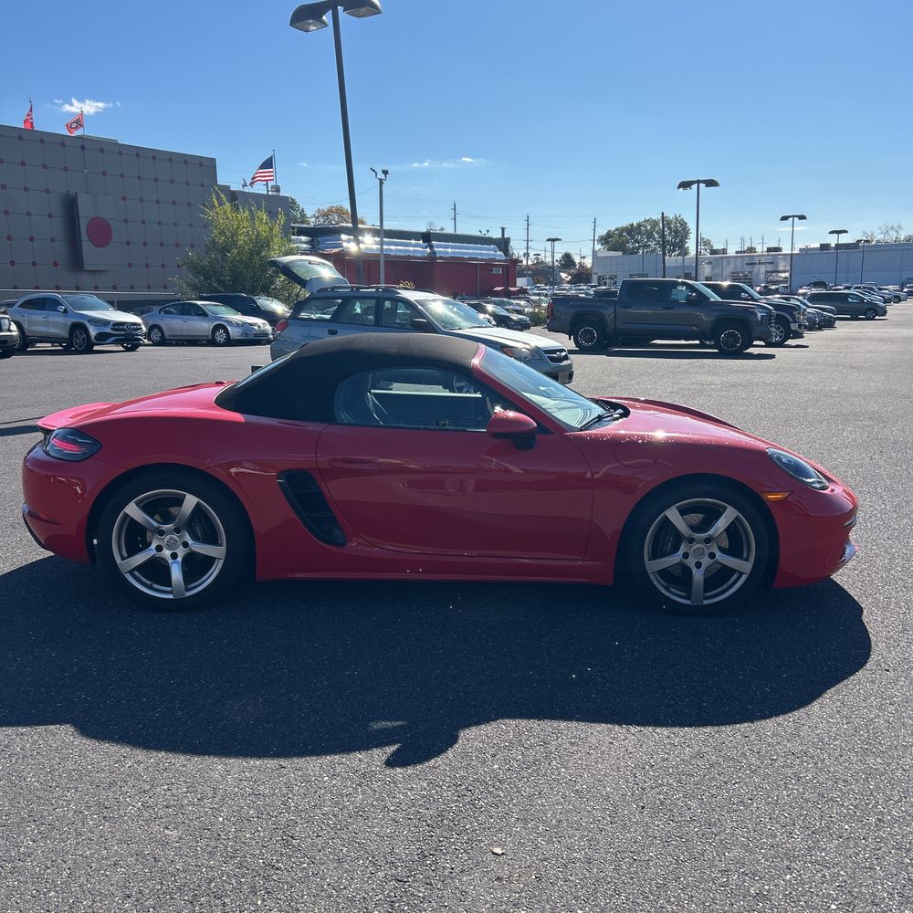 2023 Porsche 718 Boxster Base