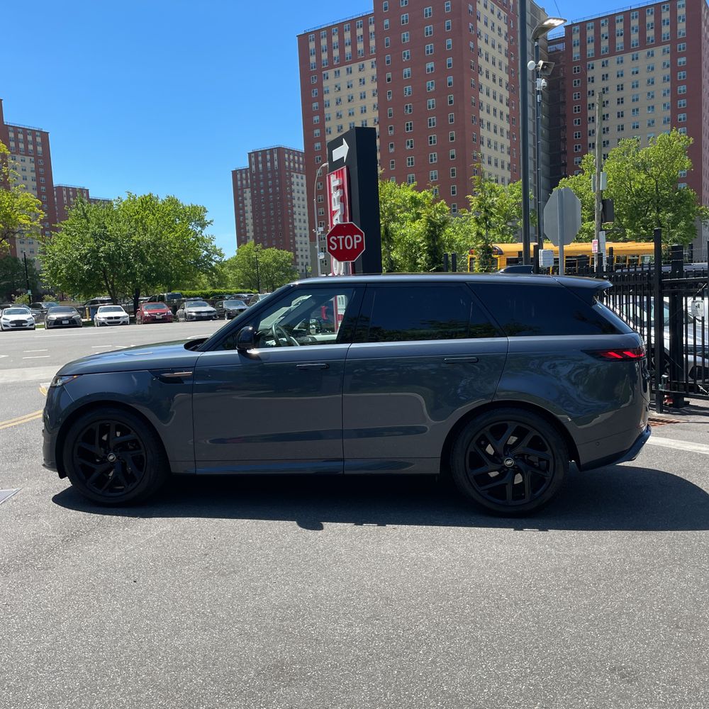 2025 Land Rover Range Rover Sport P400 Dynamic SE