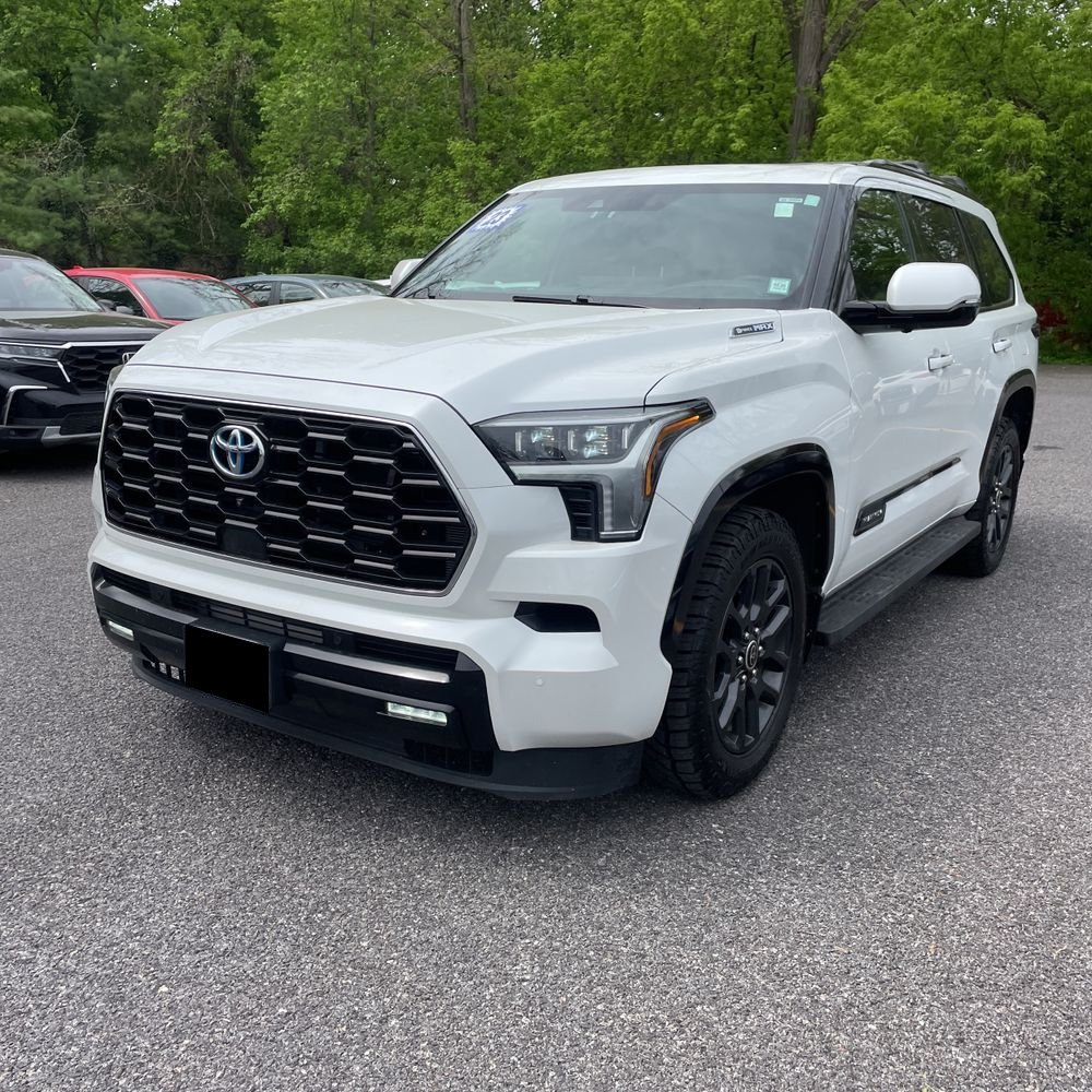2023 Toyota Sequoia Platinum