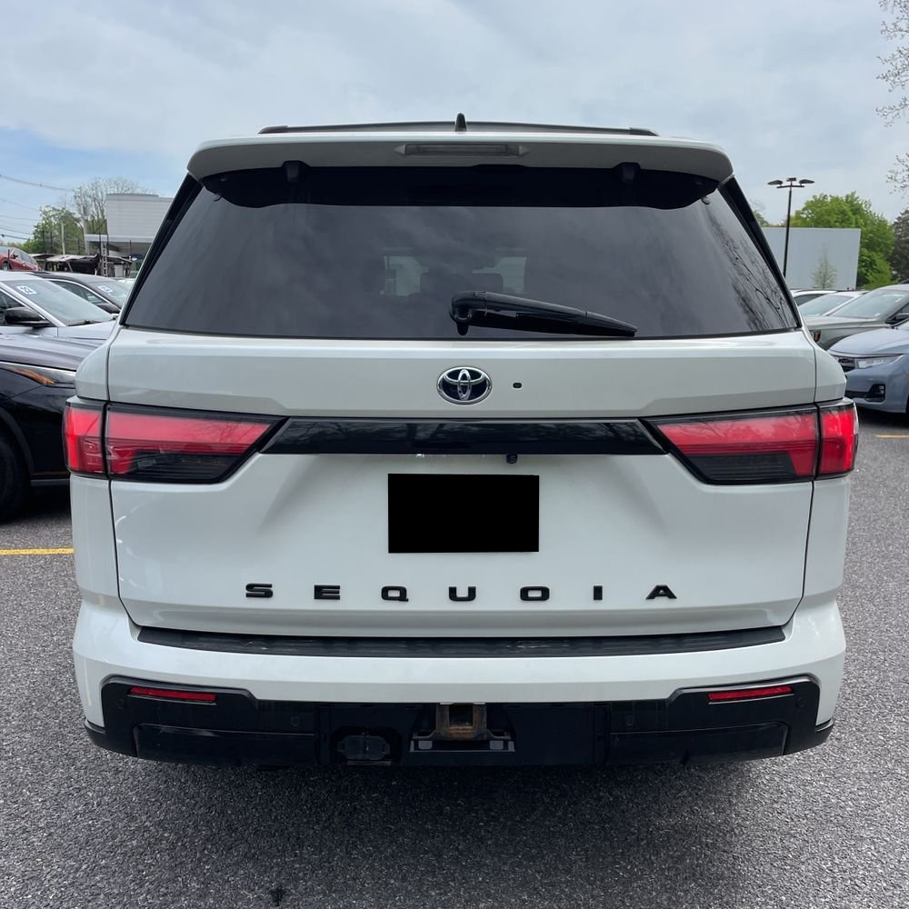 2023 Toyota Sequoia Platinum