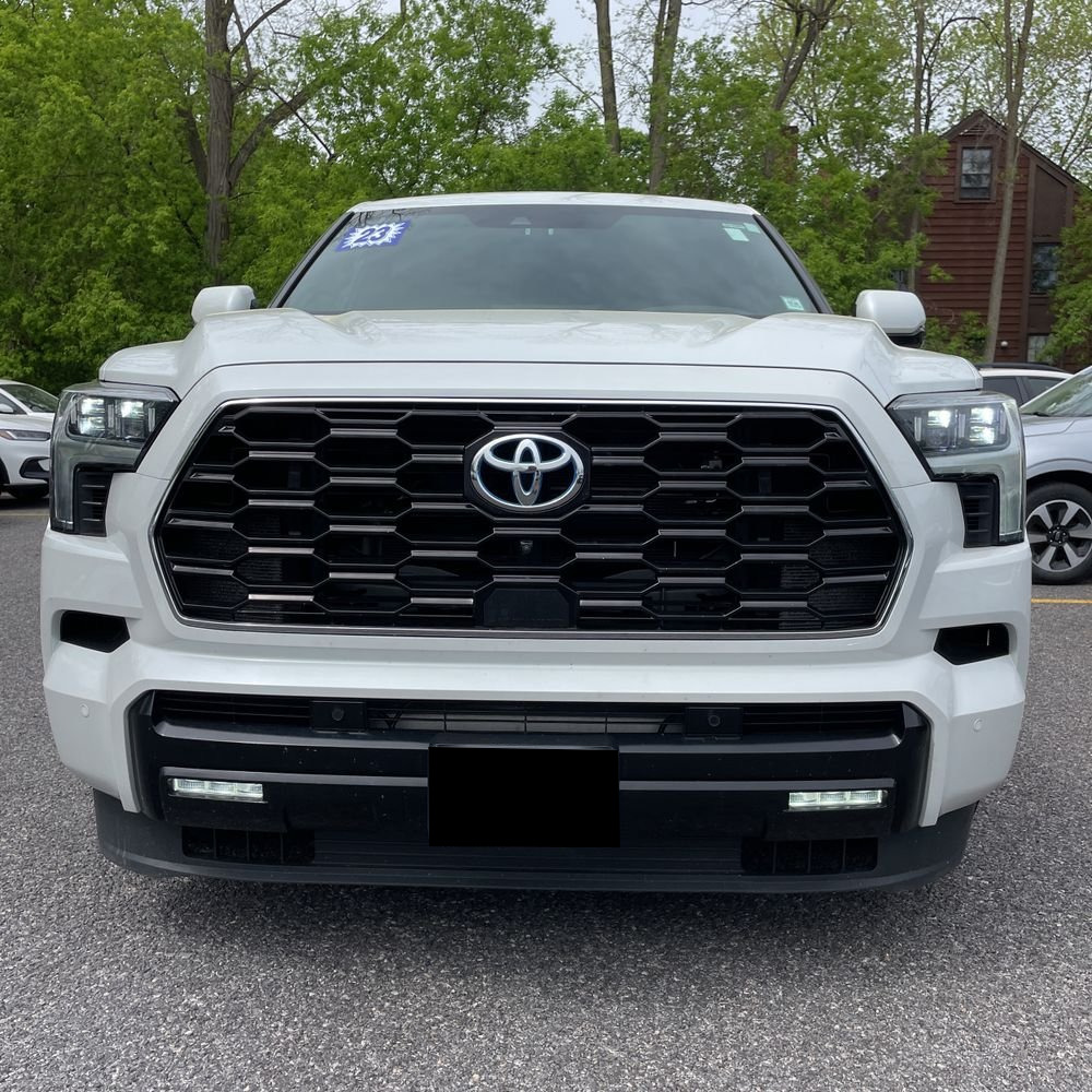 2023 Toyota Sequoia Platinum