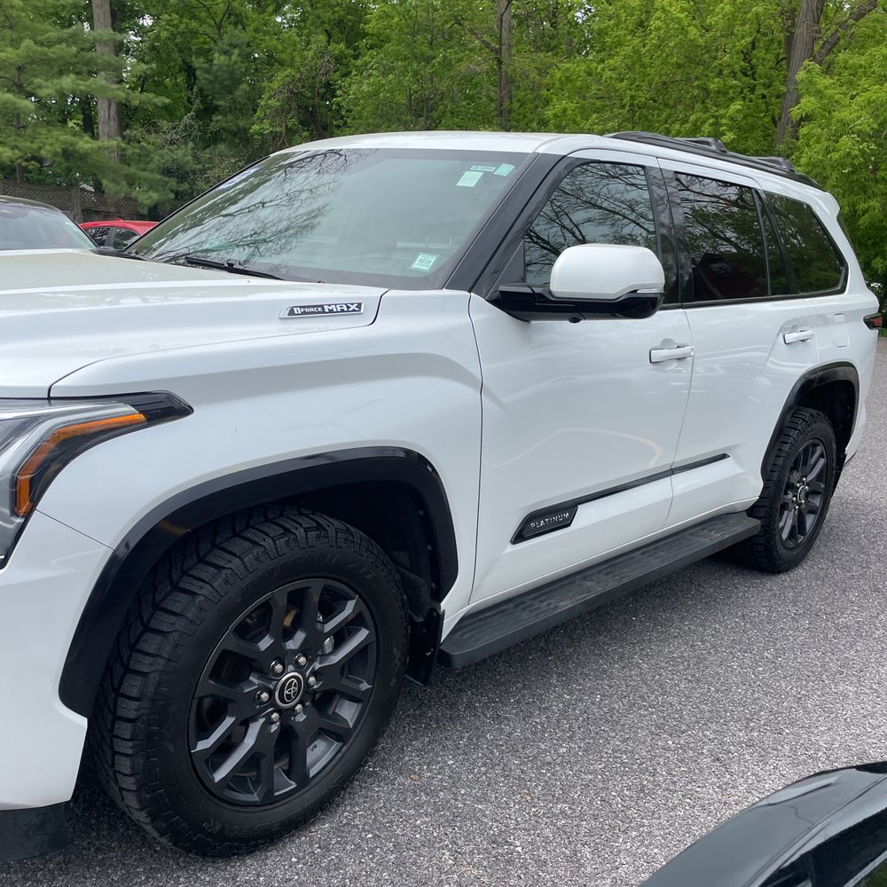 2023 Toyota Sequoia Platinum