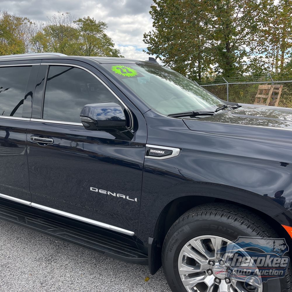 2022 GMC Yukon XL Denali