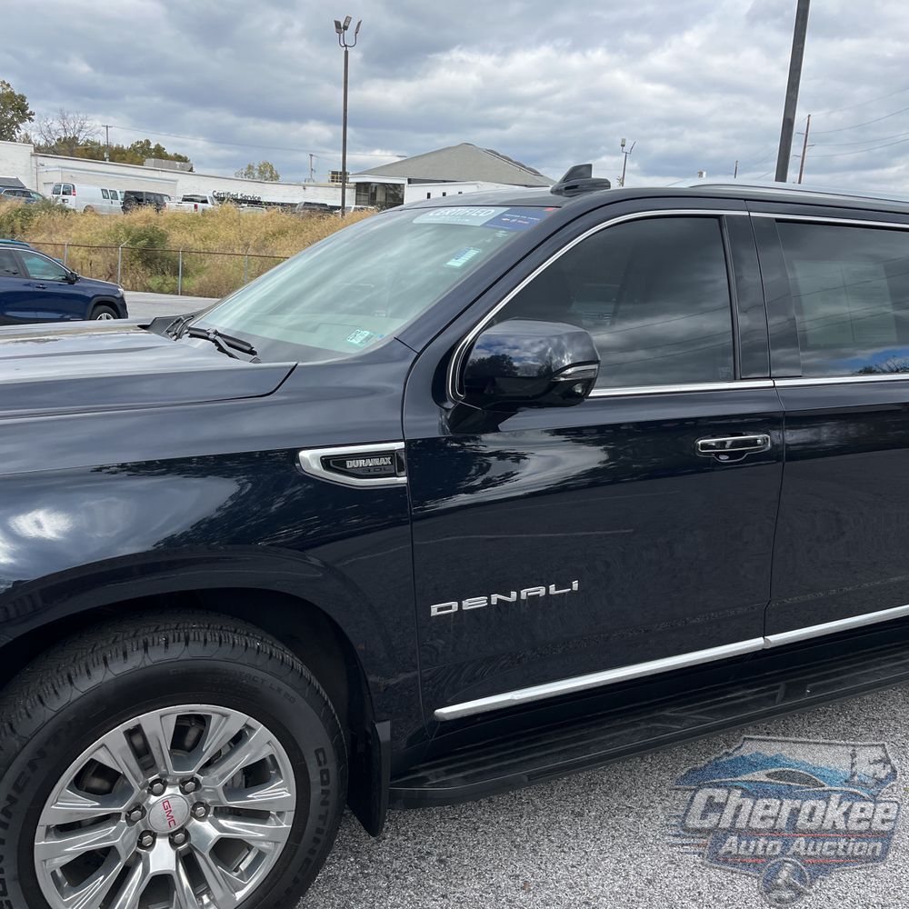 2022 GMC Yukon XL Denali